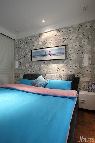 简约风格二居室经济型卧室背景墙床效果图