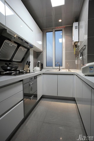 简约风格二居室白色经济型厨房吊顶橱柜设计