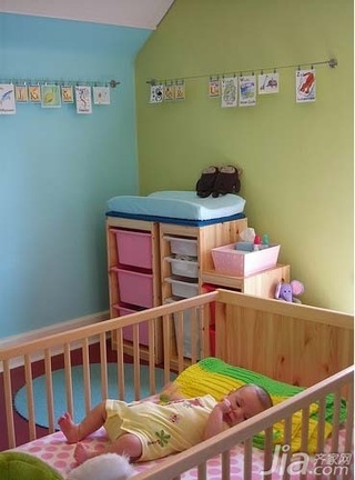 简约风格小户型经济型儿童房婴儿床图片