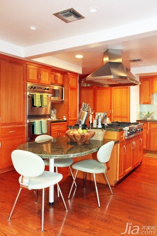 简约风格三居室简洁原木色富裕型厨房灯具海外家居