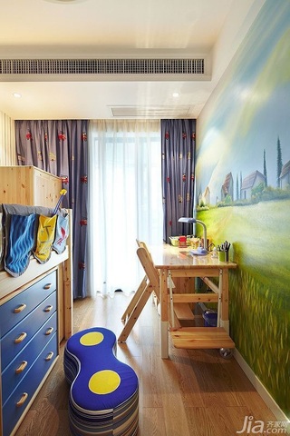 简约风格三居室富裕型140平米以上儿童房背景墙窗帘图片