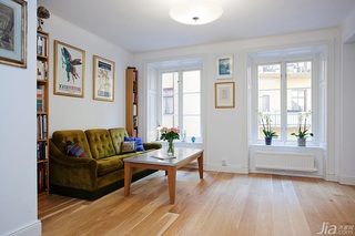 北欧风格复式经济型70平米客厅沙发海外家居