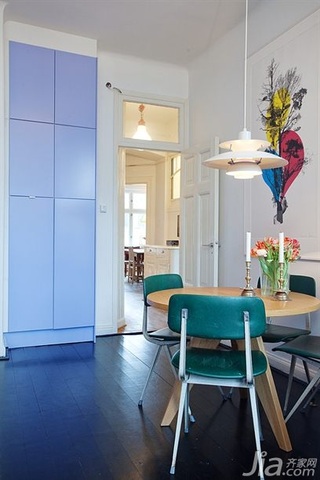 北欧风格公寓经济型70平米餐厅餐桌海外家居