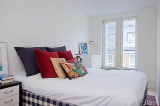 混搭风格小户型舒适富裕型60平米卧室床海外家居