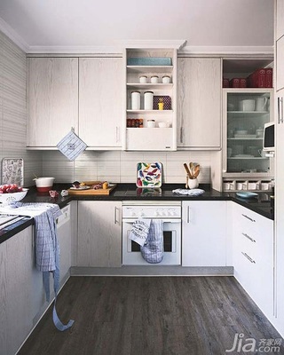 二居室经济型60平米厨房橱柜海外家居