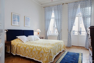 欧式风格公寓富裕型70平米卧室床海外家居