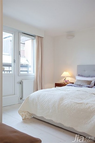 宜家风格复式舒适富裕型卧室床海外家居