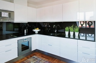 宜家风格复式白色经济型厨房橱柜海外家居
