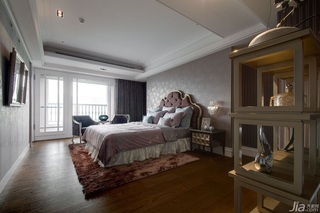 美式风格公寓豪华型卧室床台湾家居