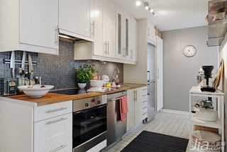 北欧风格复式白色经济型厨房橱柜图片