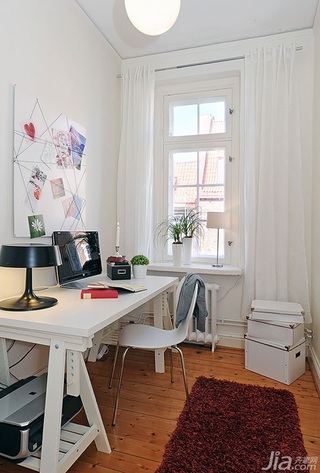 宜家风格二居室经济型工作区书桌图片