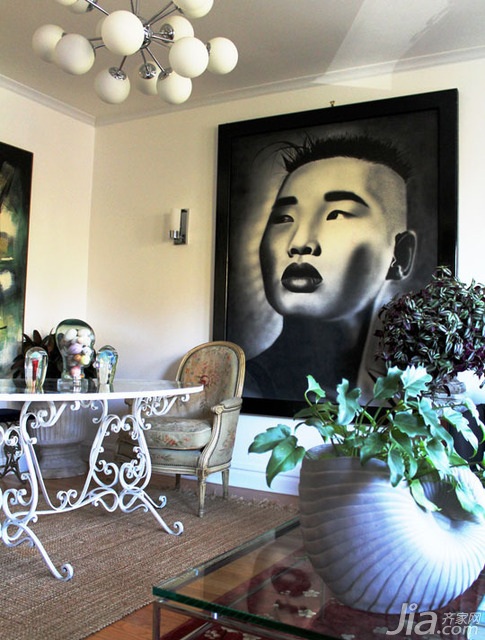 公寓装修,70平米装修,经济型装修,东南亚风格,海外家居,餐厅,餐桌,灯具,装饰画