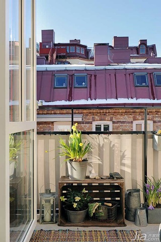 北欧风格公寓经济型露台装修图片