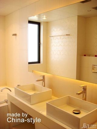 简约风格三居室白色富裕型100平米卫生间洗手台图片