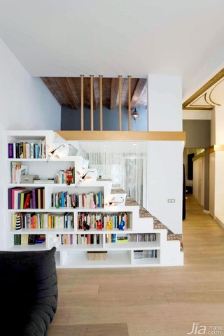 简约风格公寓经济型120平米客厅楼梯书架海外家居