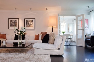 欧式风格三居室富裕型客厅沙发海外家居