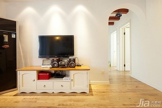 地中海风格二居室经济型电视柜效果图