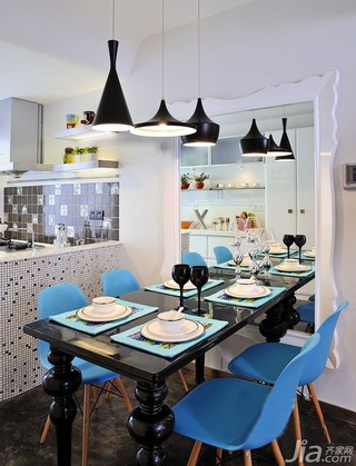 混搭风格公寓富裕型90平米餐厅餐桌图片