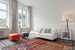 欧式风格三居室5-10万客厅沙发效果图