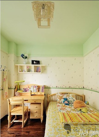 混搭风格三居室可爱绿色富裕型110平米儿童房吊顶儿童床效果图