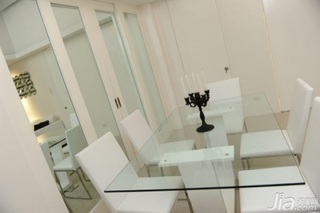 简约风格公寓白色5-10万70平米餐厅餐桌图片