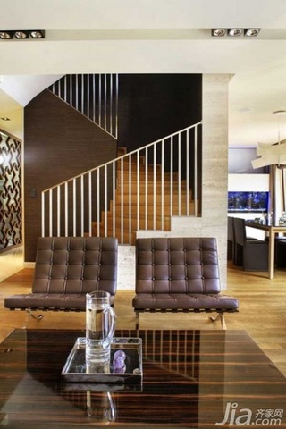 新古典风格公寓富裕型客厅楼梯沙发图片