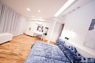 简约风格别墅富裕型卧室床图片