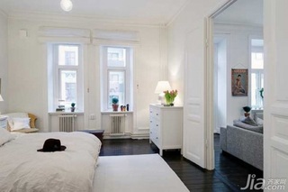 欧式风格三居室富裕型100平米卧室床效果图