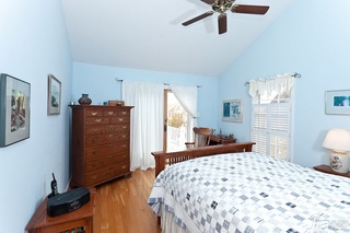 田园风格别墅蓝色富裕型卧室卧室背景墙设计图