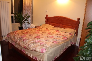 美式乡村风格二居室富裕型80平米卧室床效果图