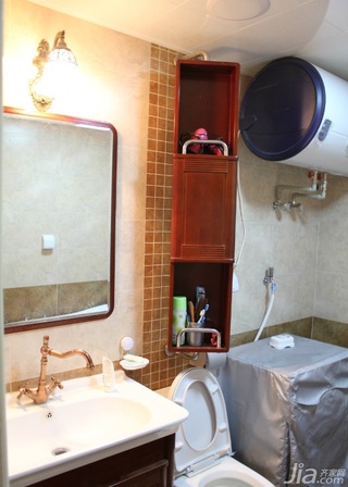 美式乡村风格二居室富裕型80平米卫生间浴室柜效果图