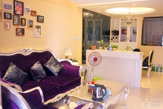 混搭风格公寓富裕型客厅照片墙沙发效果图