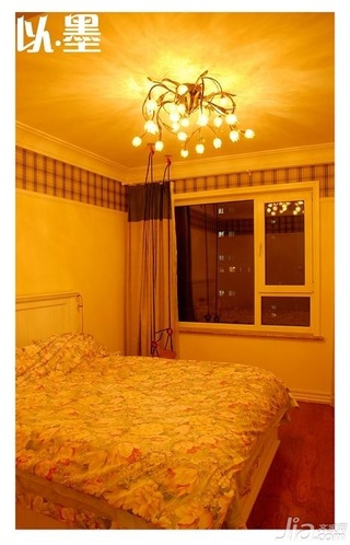 田园风格一居室富裕型130平米卧室床效果图