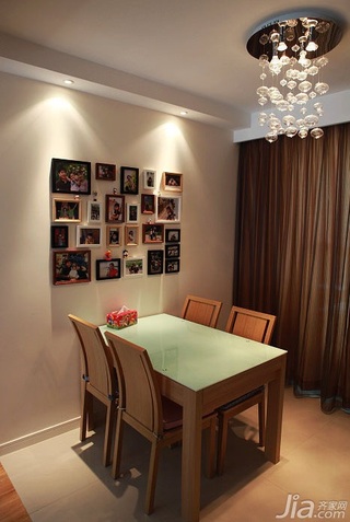 简约风格三居室富裕型90平米餐厅照片墙餐桌效果图