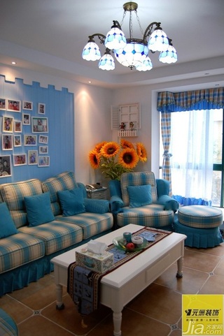地中海风格二居室富裕型90平米客厅茶几效果图