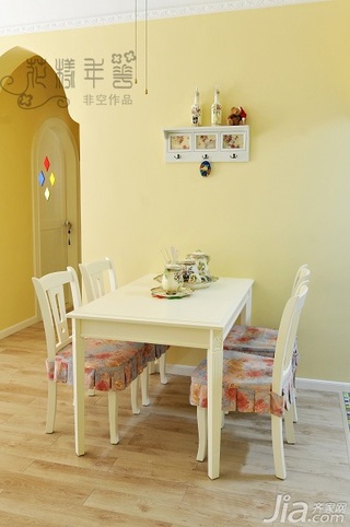 非空田园风格二居室经济型90平米餐厅餐桌效果图