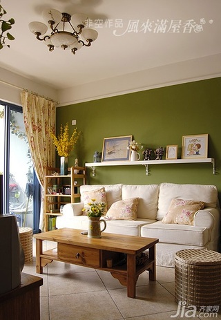 非空田园风格公寓经济型90平米客厅照片墙沙发效果图