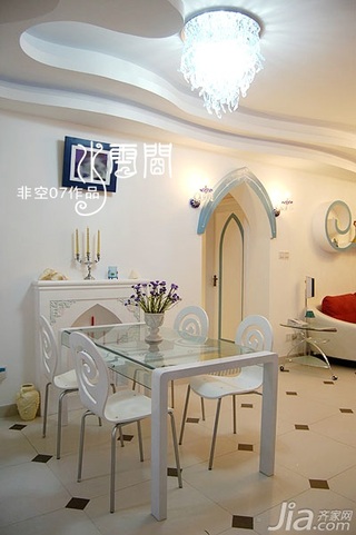 非空地中海风格三居室富裕型130平米餐厅餐桌图片