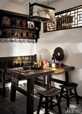 鬼手帕新古典风格公寓经济型60平米餐厅餐桌效果图
