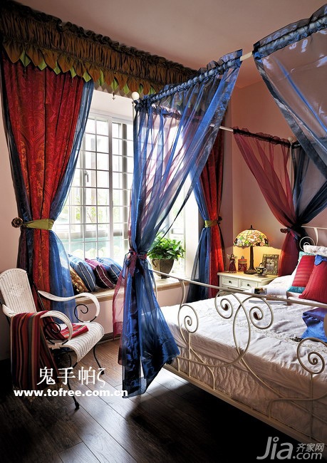 鬼手帕,公寓装修,140平米以上装修,富裕型装修,东南亚风格,卧室,床,飘窗,沙发