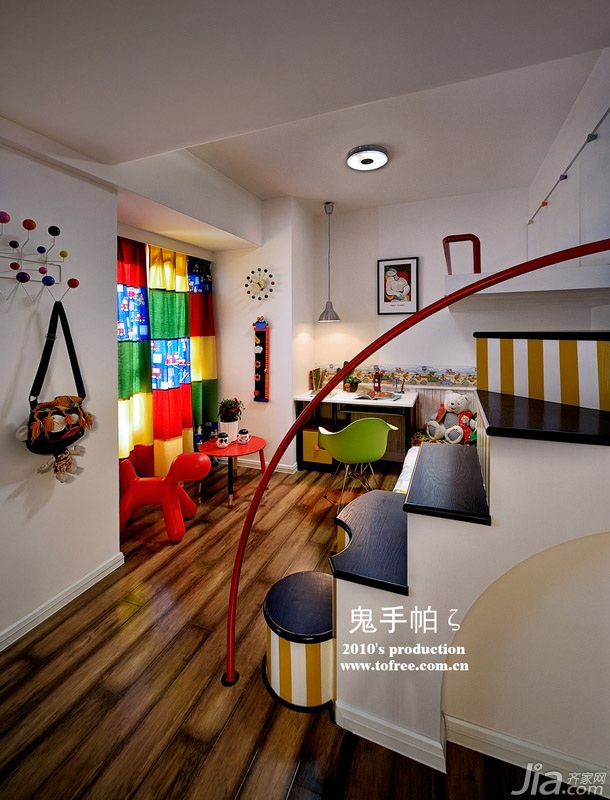 鬼手帕,复式装修,140平米以上装修,富裕型装修,混搭风格,儿童房,楼梯,书桌