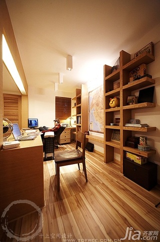 十上简约风格公寓经济型90平米书房书桌效果图