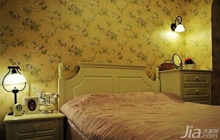 混搭风格小户型富裕型50平米卧室背景墙床婚房设计图纸
