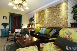 美式乡村风格二居室富裕型90平米客厅沙发背景墙茶几效果图