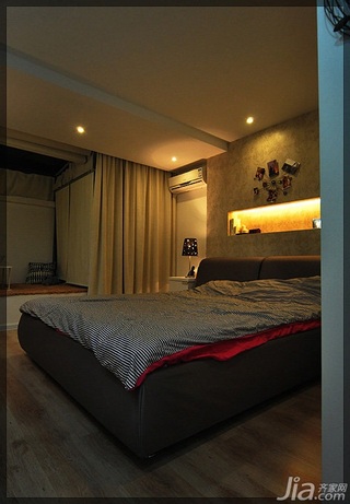 简约风格小户型经济型40平米卧室吊顶床效果图