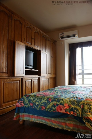 导火牛混搭风格公寓经济型130平米卧室床图片