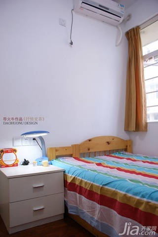 导火牛简约风格公寓经济型90平米卧室床图片
