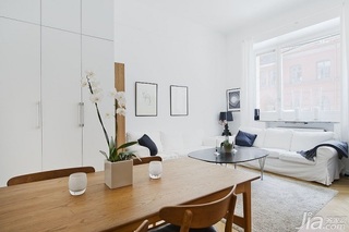 北欧风格公寓经济型客厅餐桌图片