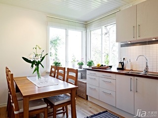北欧风格二居室富裕型110平米餐厅餐桌图片