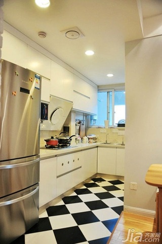 宜家风格小户型白色经济型50平米厨房吊顶橱柜设计